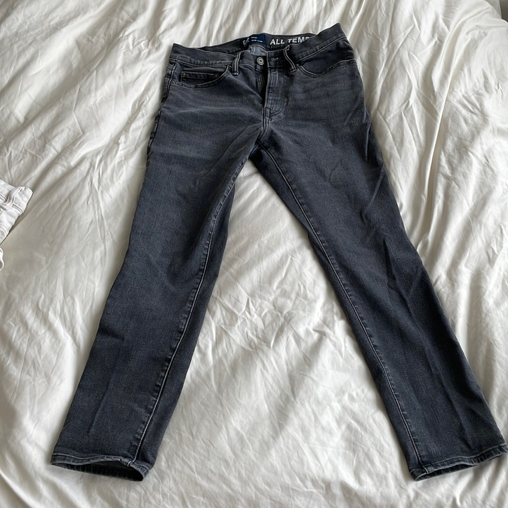 Faded Black Men’s Slim Taper Gap Denim, 31/30